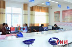 澳门金沙网站 _澳门金沙网址_澳门金沙网投_这些陈规陋习不仅加重了村民的经